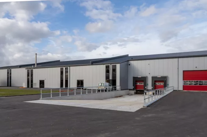 Manufacturing facility Hem